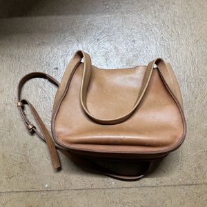 Madewell | The Sydney Shoulder Bag in Burnished Caramel